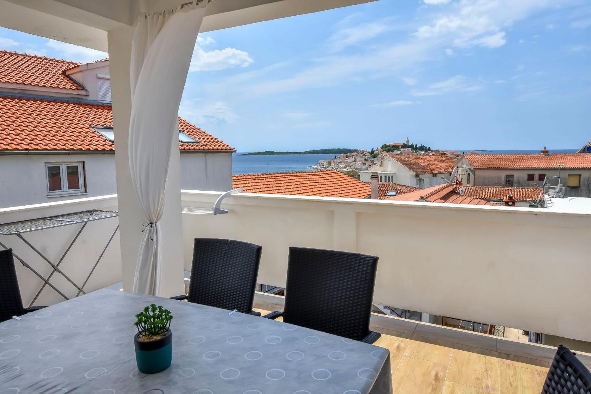 Apartments Jasna Primosten Luaran gambar