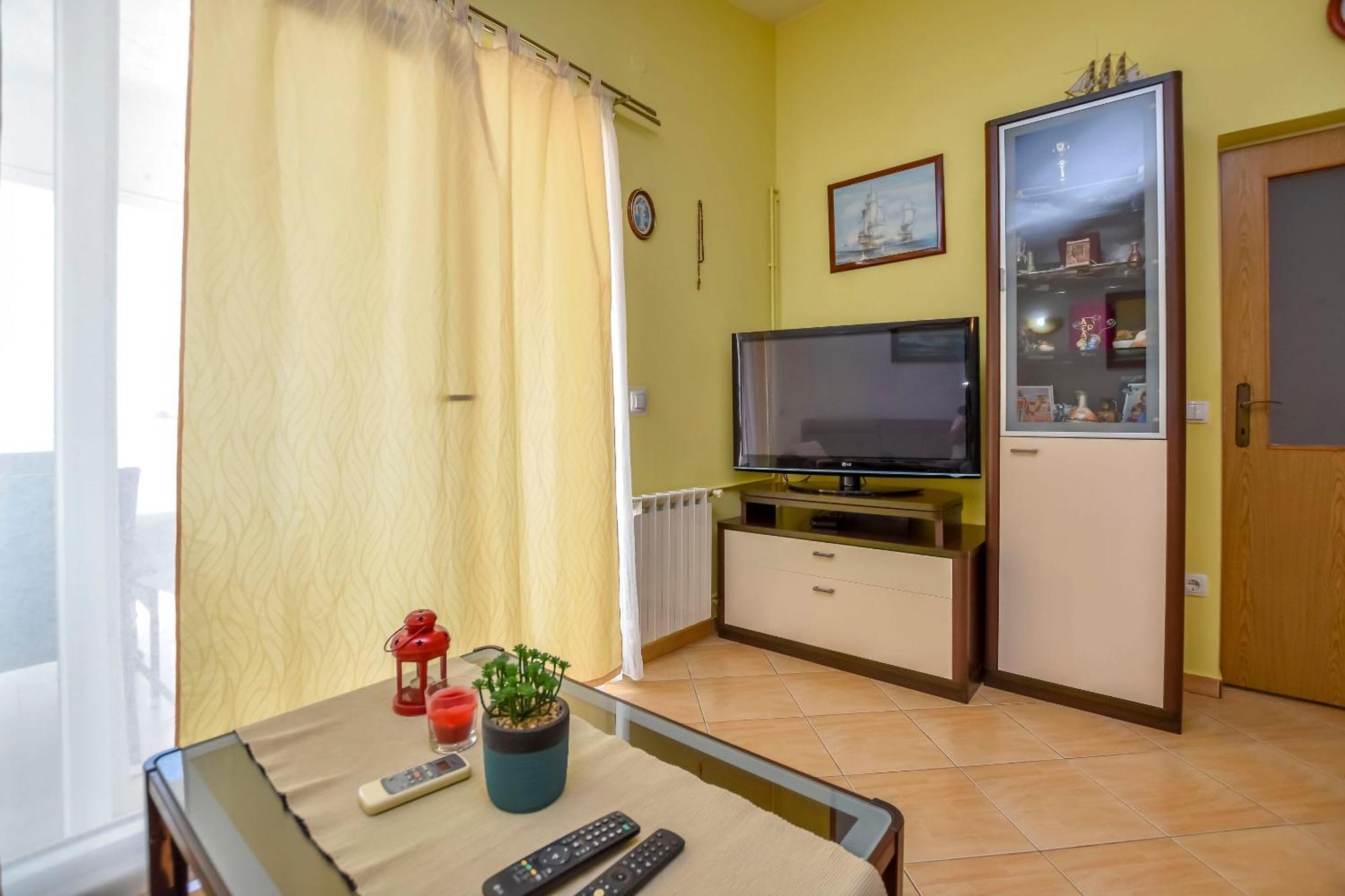 Apartments Jasna Primosten Luaran gambar